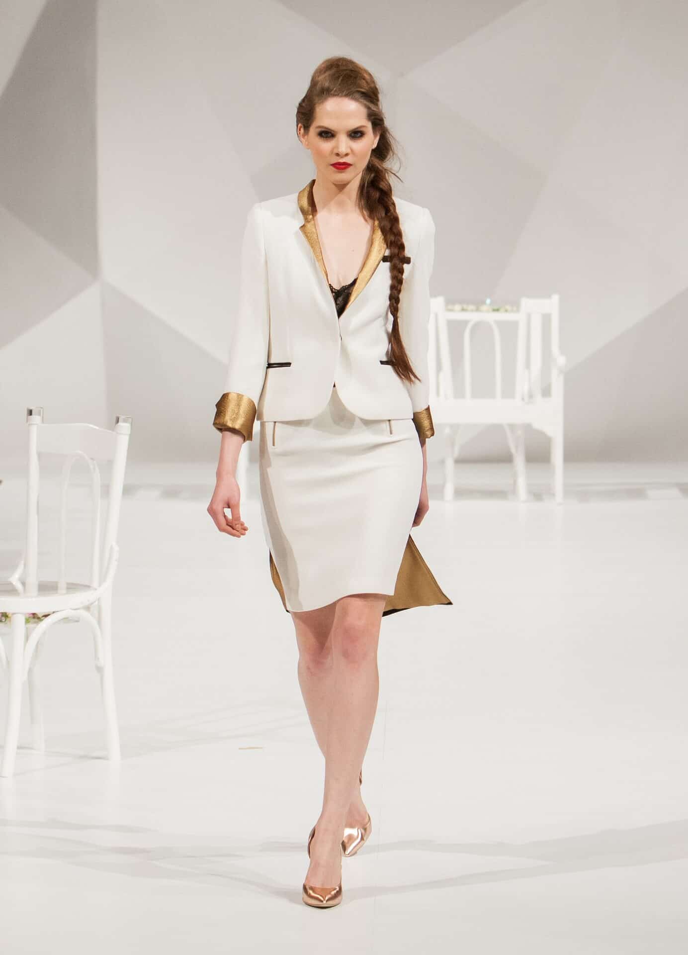 fashion-show-1746596_1920